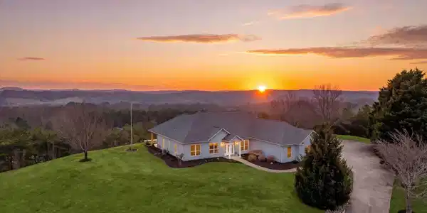 108 Walker Brow Ridge Road NW