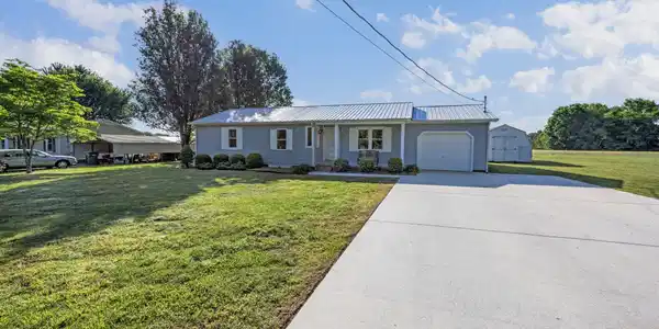 180 Woods Edge Rd