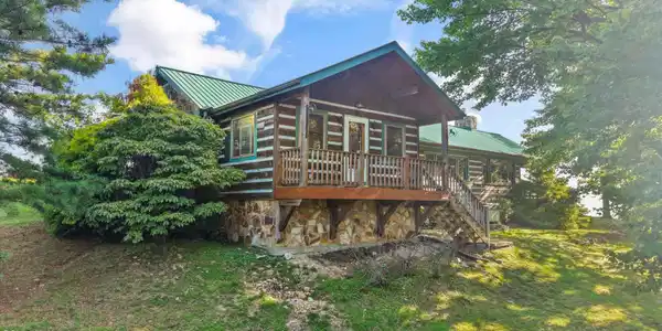 2825 Top Road