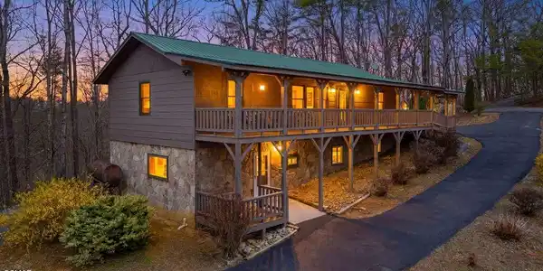 3630 Mountain Top Lane