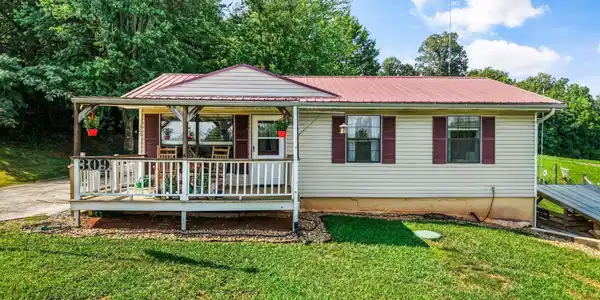 309 Cherokee Circle