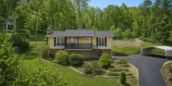 124 Walnut Drive