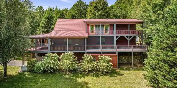 271 Postelle Road