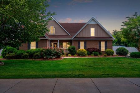 87 Garrison Dr