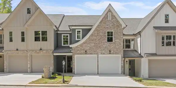 9706 Dutton Lane