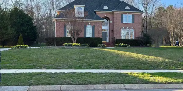 9619 Windrose Circle