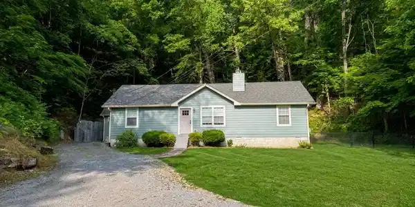 5041 Slaters Creek Access Rd