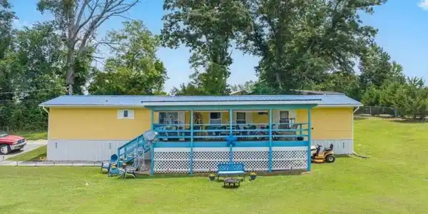 1309 Green Court