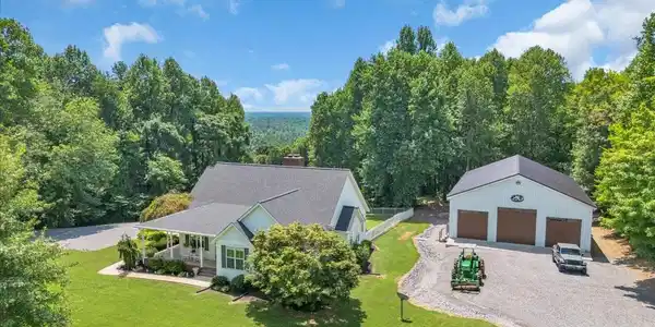 937 Sally Parton Rd