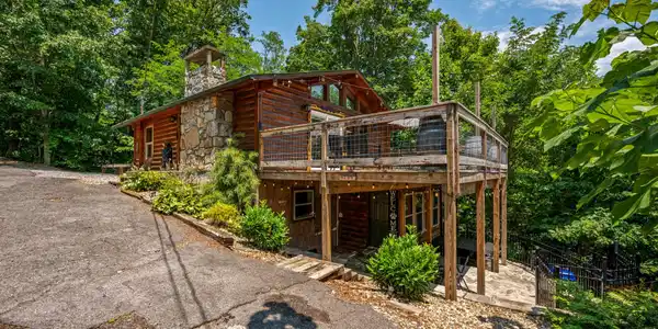 1166 Ski View Drive