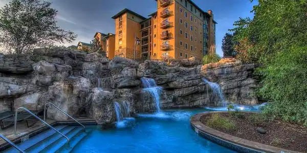212 Dollywood Lane