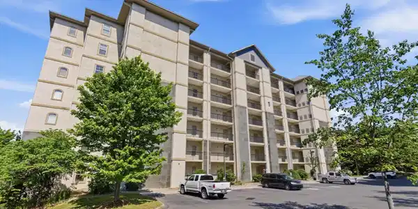 124 Plaza Drive