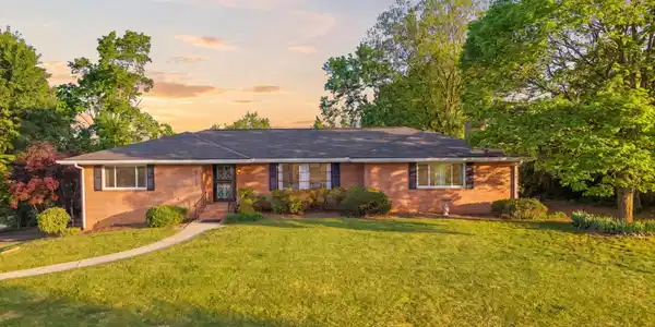 1511 Bunker Hill Drive