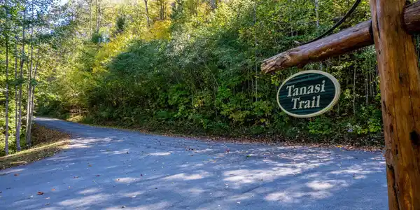 716 Tanasi Trail