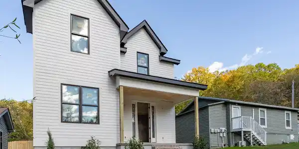 1311 W 46th Street