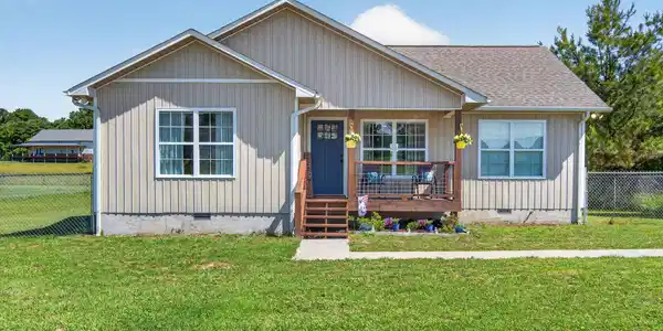 223 Del Toro Dr