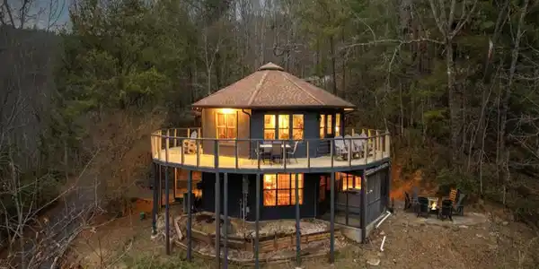 3709 Eagle Lane