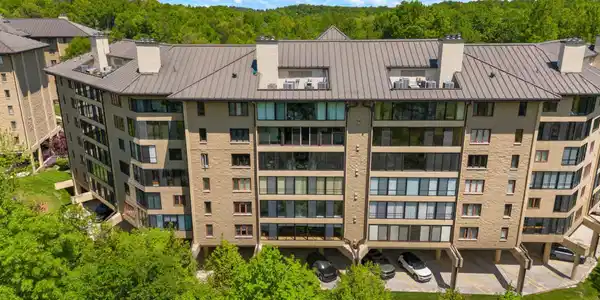 1704 Hidden Hills Rd 504
