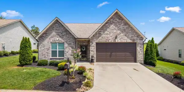2221 Boulder Crest Lane