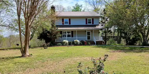 653 Ponder Ln