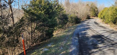 14 Lake Meadow Dr