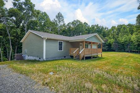 1053 Benton Tidwell Rd