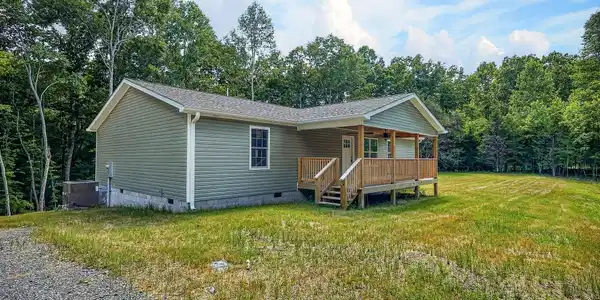 1053 Benton Tidwell Rd