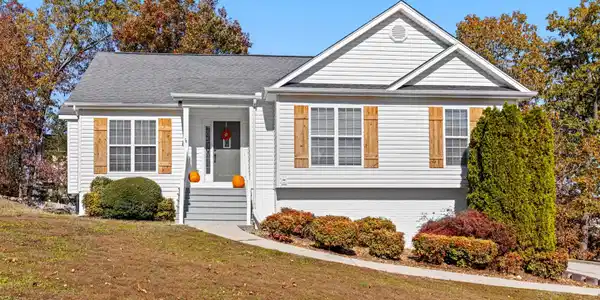 6183 Gibbs Lane