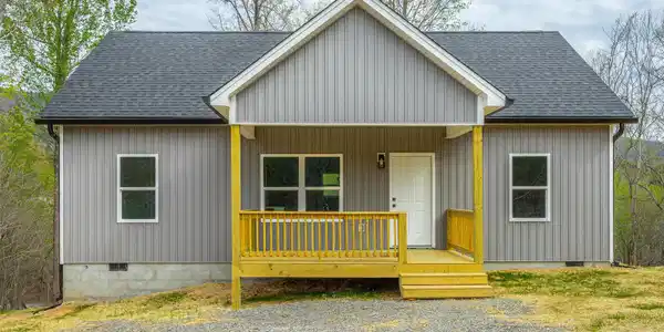 107 Pineway Circle