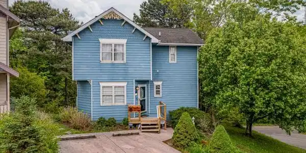 1386 Ski View Drive