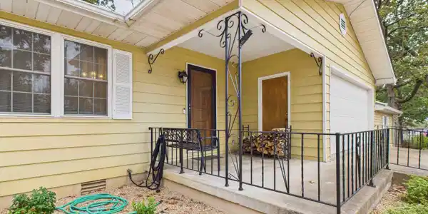 86 BEEMAN ROAD