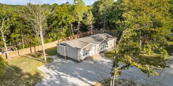 61 SUMAC DRIVE