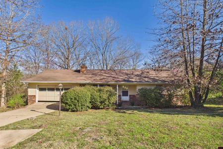 34 ELIZABETH WAY