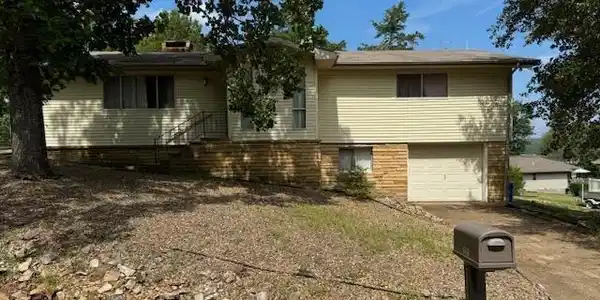 252 BAY RIDGE ROAD