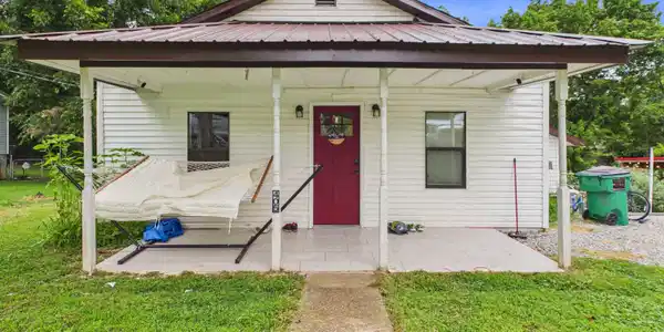 405 SOUTH STREET