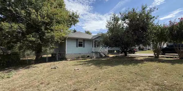 301 SOUTH STREET COURT