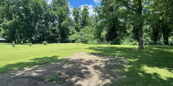 2644 RIVERVIEW DRIVE