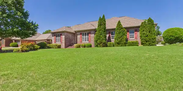 54 OAKMONT DRIVE