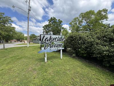 120 PINEHURST POINT
