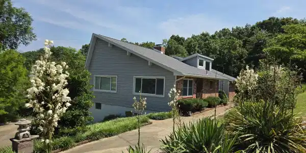 108 ELIZABETH WAY