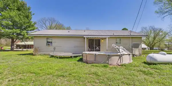 134 N CEDAR STREET