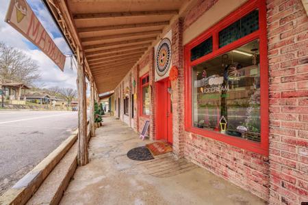 115 MAIN STREET