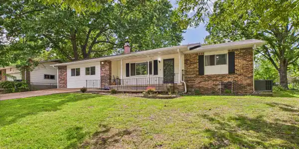 138 CHAPERAL DRIVE