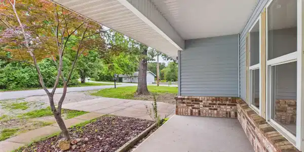 20 TOWN PARK PLACE
