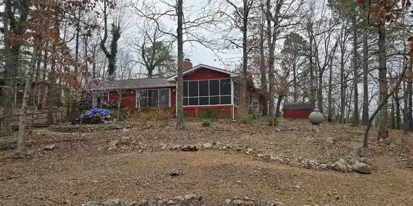 101 BAYVIEW DRIVE