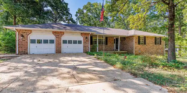 120 KINGSWAY CIRCLE