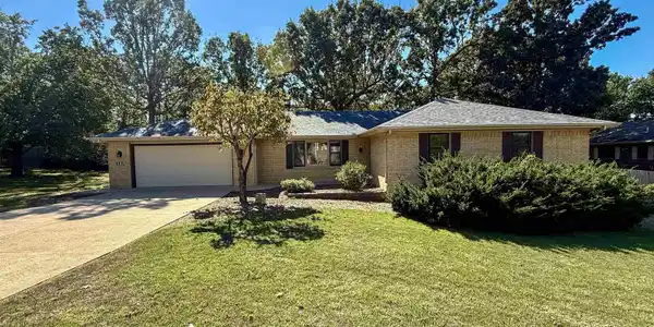 310 LEATHERWOOD CIRCLE
