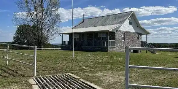 622 DAISY LANE