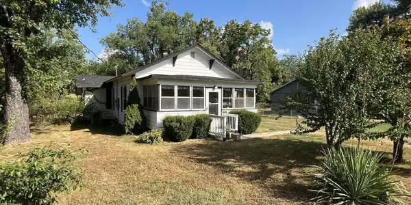 809 GRAY STREET