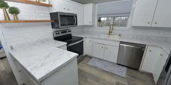 591 RIDGEVIEW DRIVE